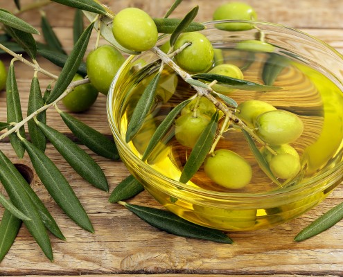 olive oil and olives