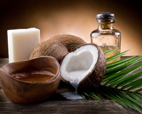 BM_natural coconut walnut oil _32363593