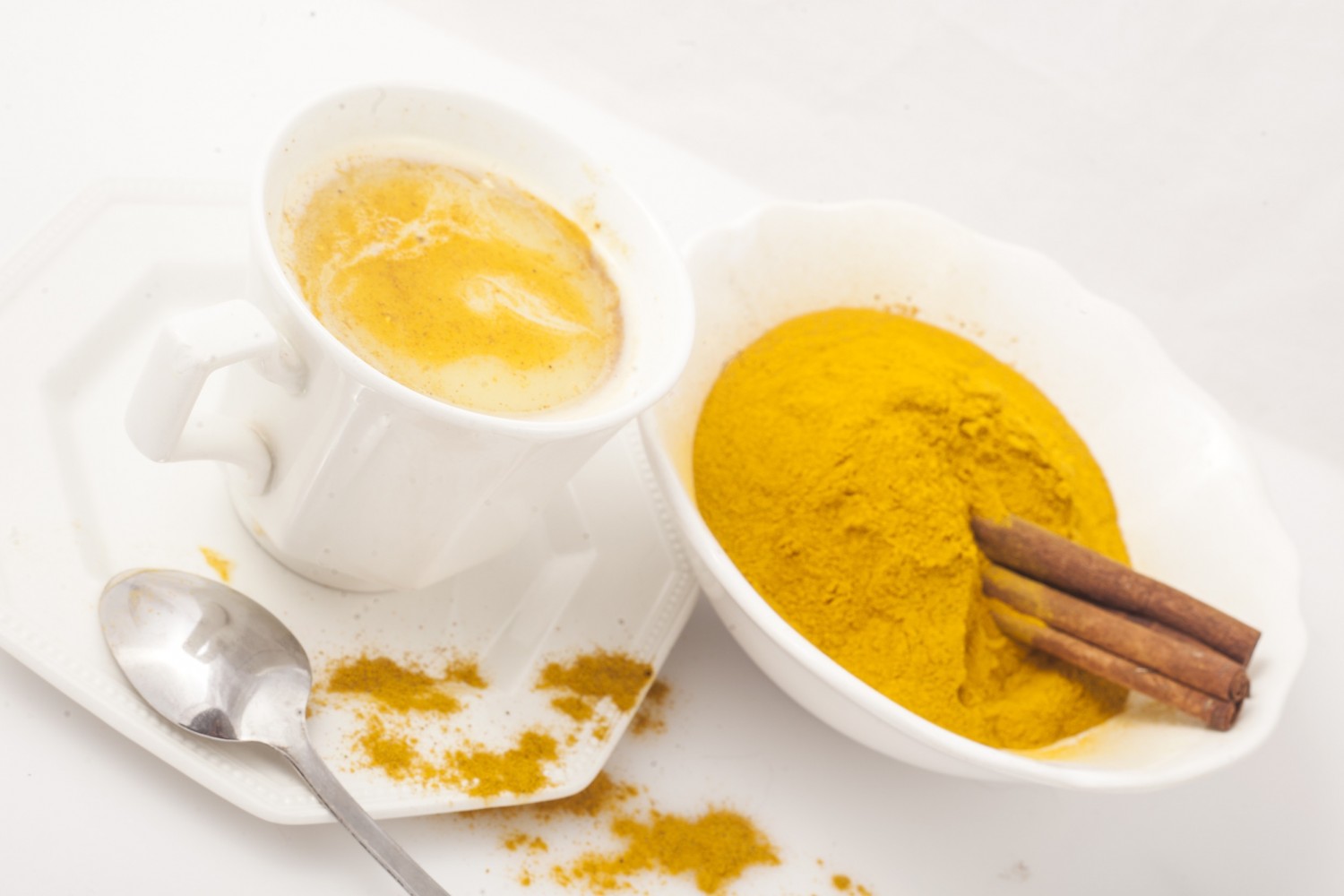 BM_Golden milk-turmeric_86516098