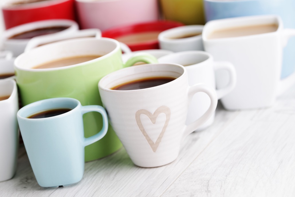 bm_lots-of-coffee-cups_63060218