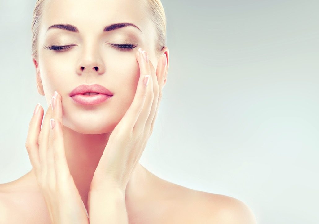 bm_beautiful-young-woman-with-clean-fresh-skin-close-up-skin-care-face-cosmetology_121718040